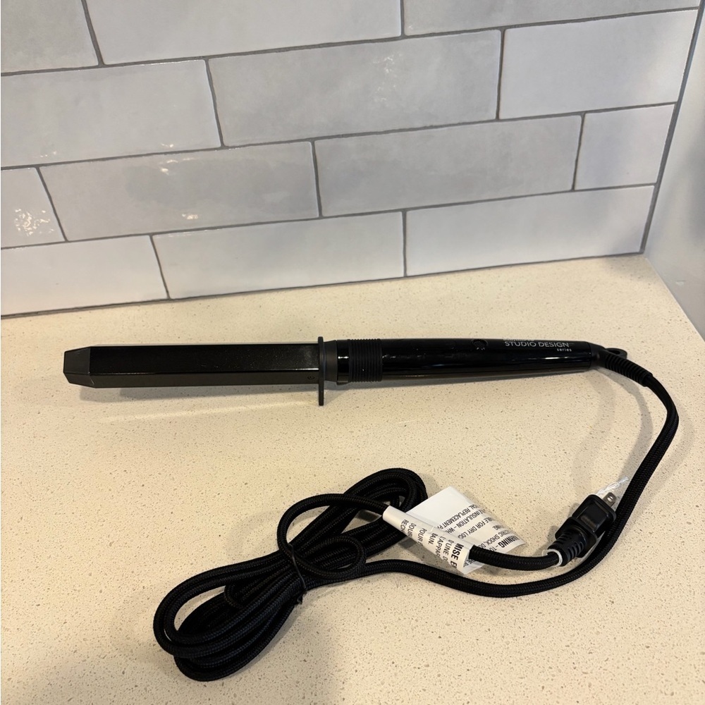 NEW BaByliss Pro Studio Design Series 1.25 Inch Crimpcurl #BCI005UC no box